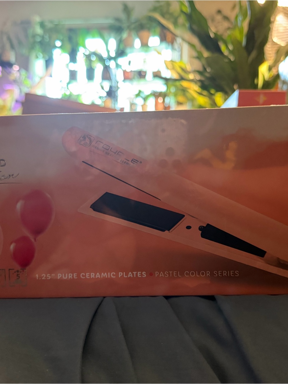 Royale Diamond Collection Pastel Peach Ceramic Flat Iron - Picture 2 of 4